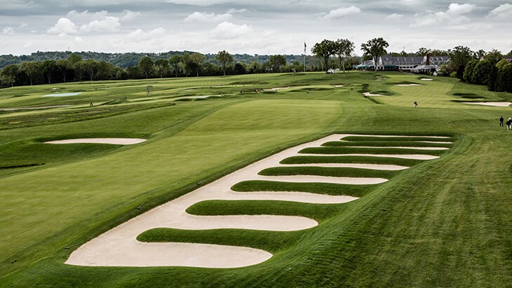 Another great bunker, divided by gnarly turf...